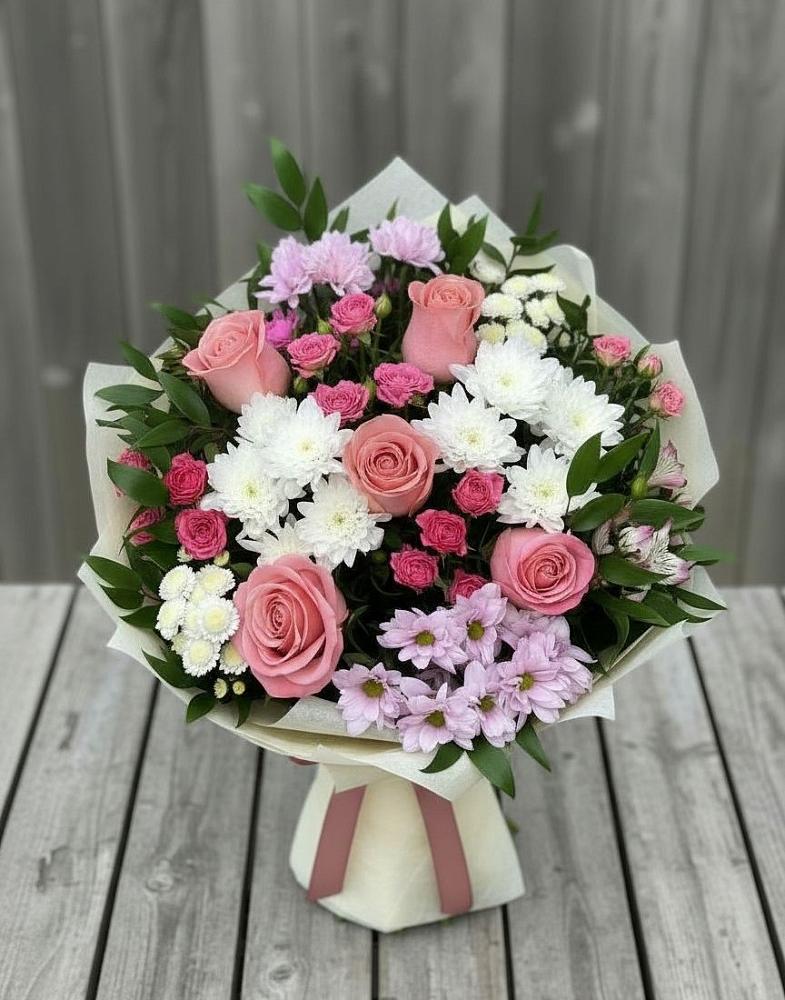 Букет цветов из: Альстромерии, Гвоздики, Розы и Хризантемы в Строителе Тамбовской области