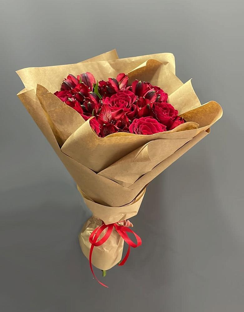 Букет цветов из: Альстромерии и Розы в Строителе Тамбовской области