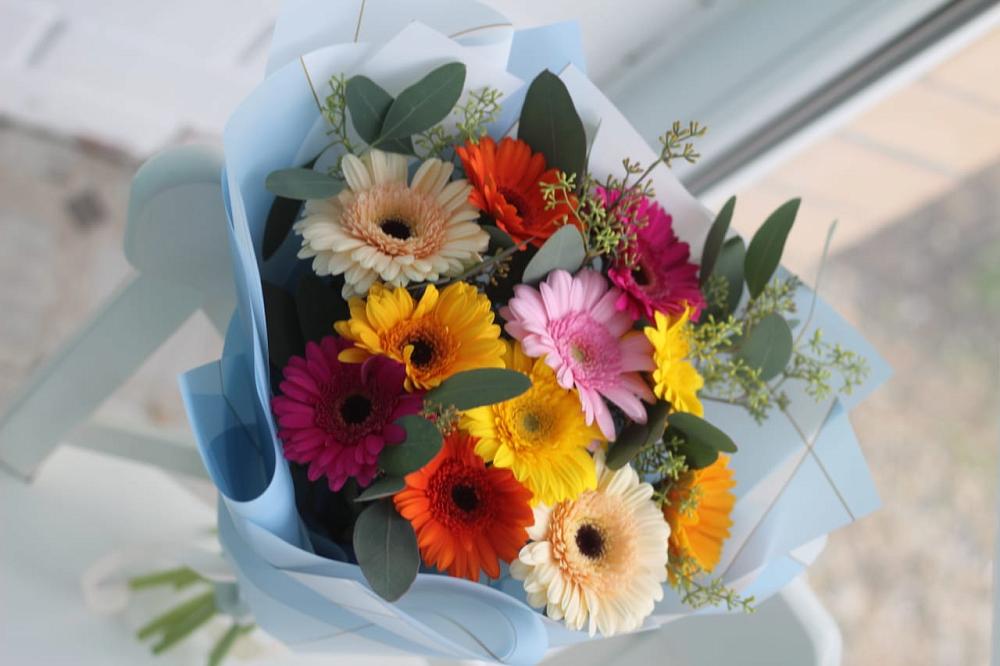 Букет цветов из: Герберы в Строителе Тамбовской области