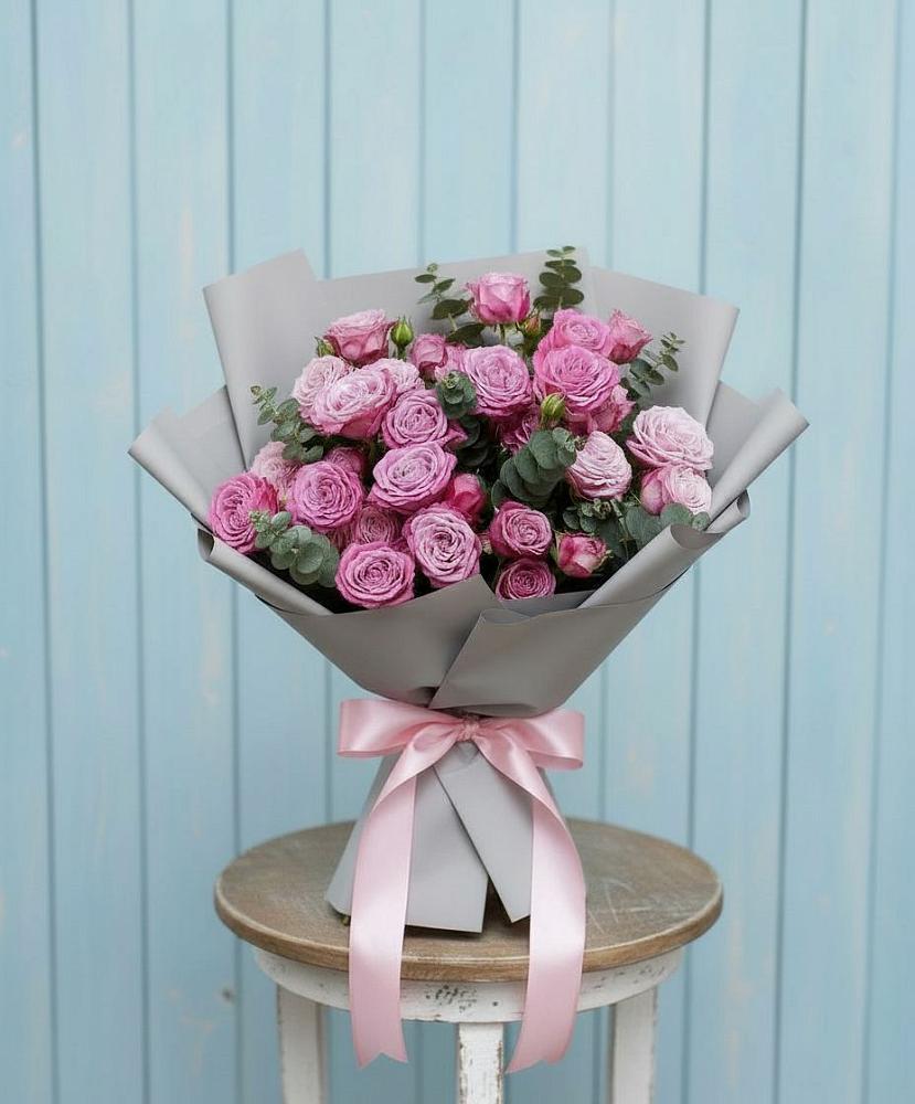 Букет цветов из: Розы в Строителе Тамбовской области