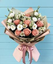 Букет цветов из:  Розы, Альстромерии и Лизиантусы #REPLACE_PRED# Строителе Тамбовской области