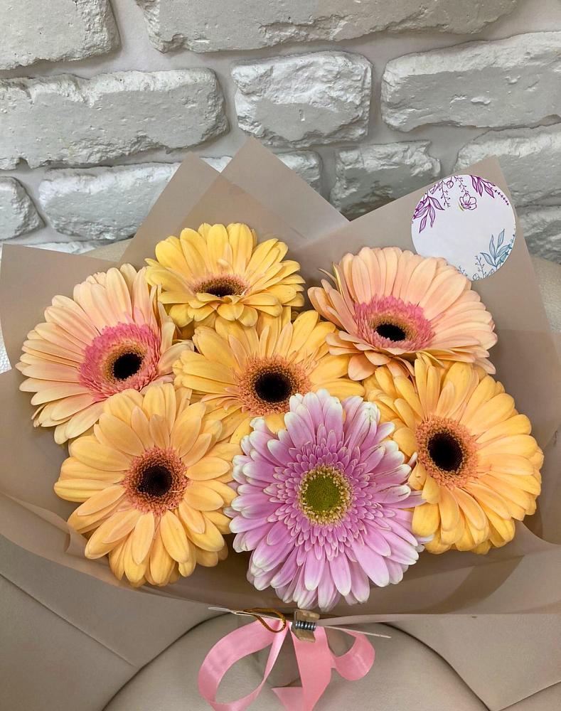 Букет цветов из: Герберы в Строителе Тамбовской области