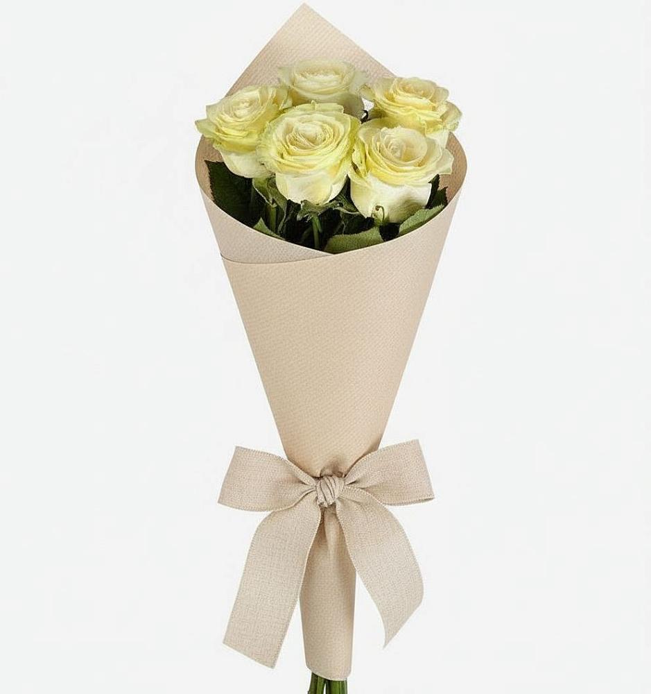 Букет цветов из: Розы в Строителе Тамбовской области