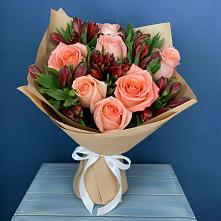 Букет цветов из:  Розы и Альстромерии #REPLACE_PRED# Строителе Тамбовской области