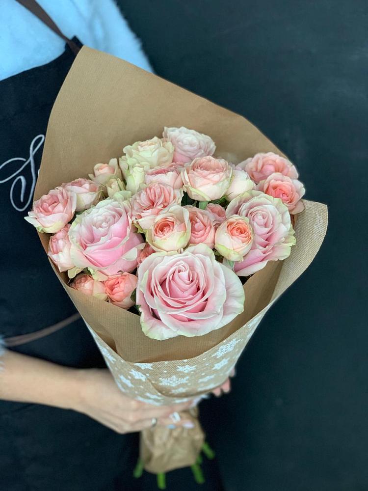 Букет цветов из: Хризантемы и Розы в Строителе Тамбовской области