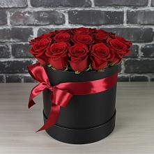 Цветочная композиция из Розы в шляпной коробке в Строителе Тамбовской области