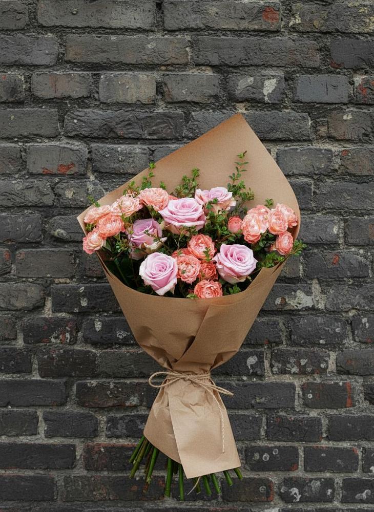 Букет цветов из: Розы в Строителе Тамбовской области