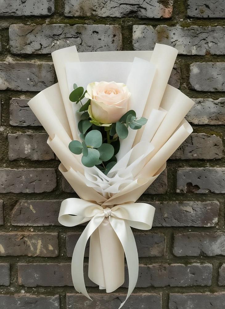 Букет цветов из: Розы в Строителе Тамбовской области