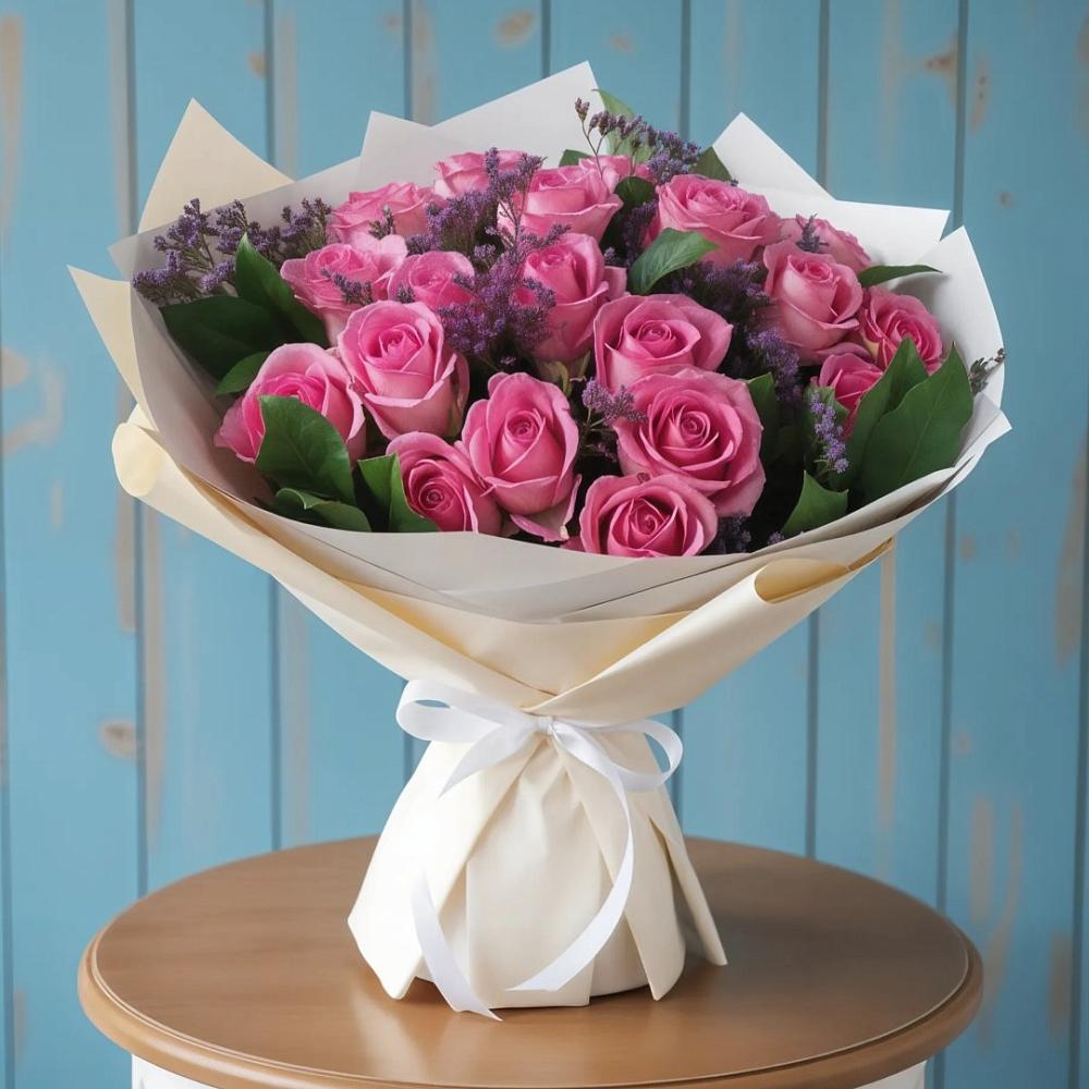 Букет цветов из: Розы в Строителе Тамбовской области